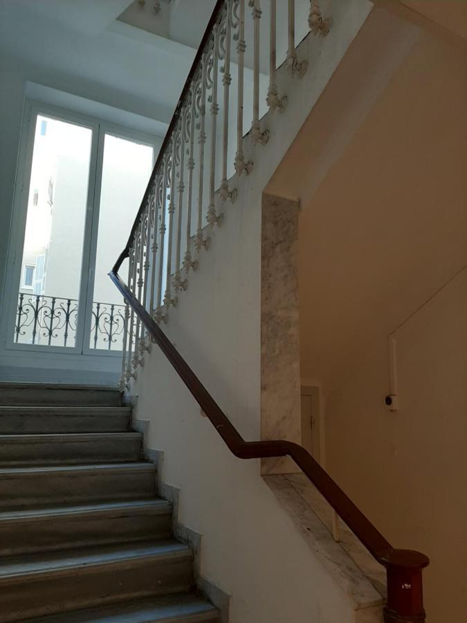 Lovely Studio Air Conditonned City Center ニース エクステリア 写真