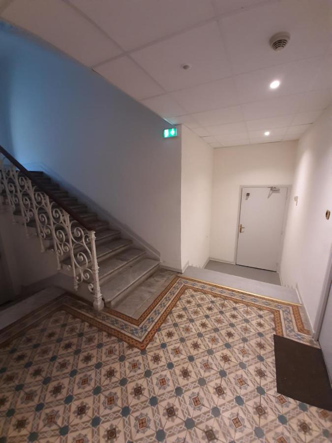 Lovely Studio Air Conditonned City Center ニース エクステリア 写真